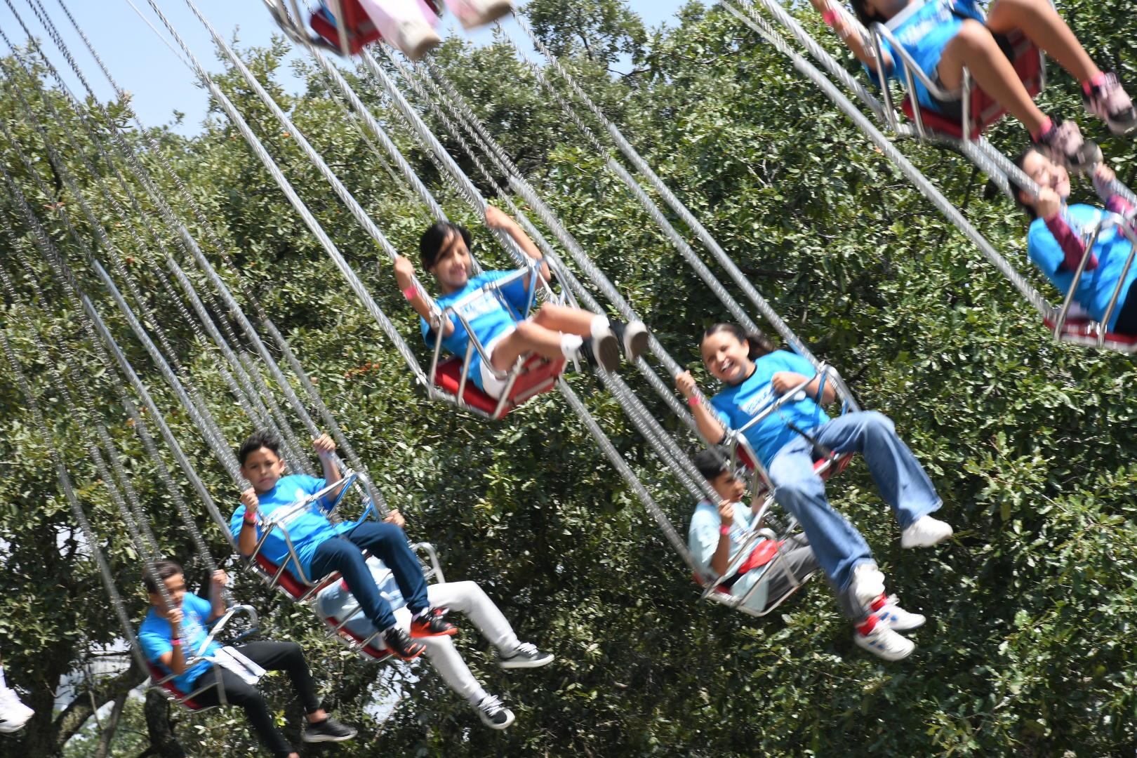 Curso de Verano 2026, Visita a Six Flags México